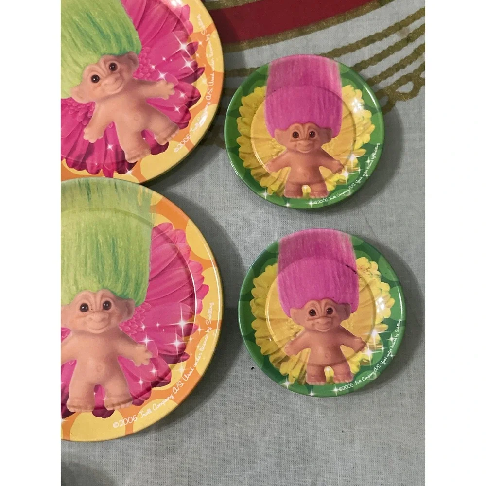 2006 Troll Company Troll Toy Tea Set 4 Plates 4 Saucers 4 Cups‎ Kids